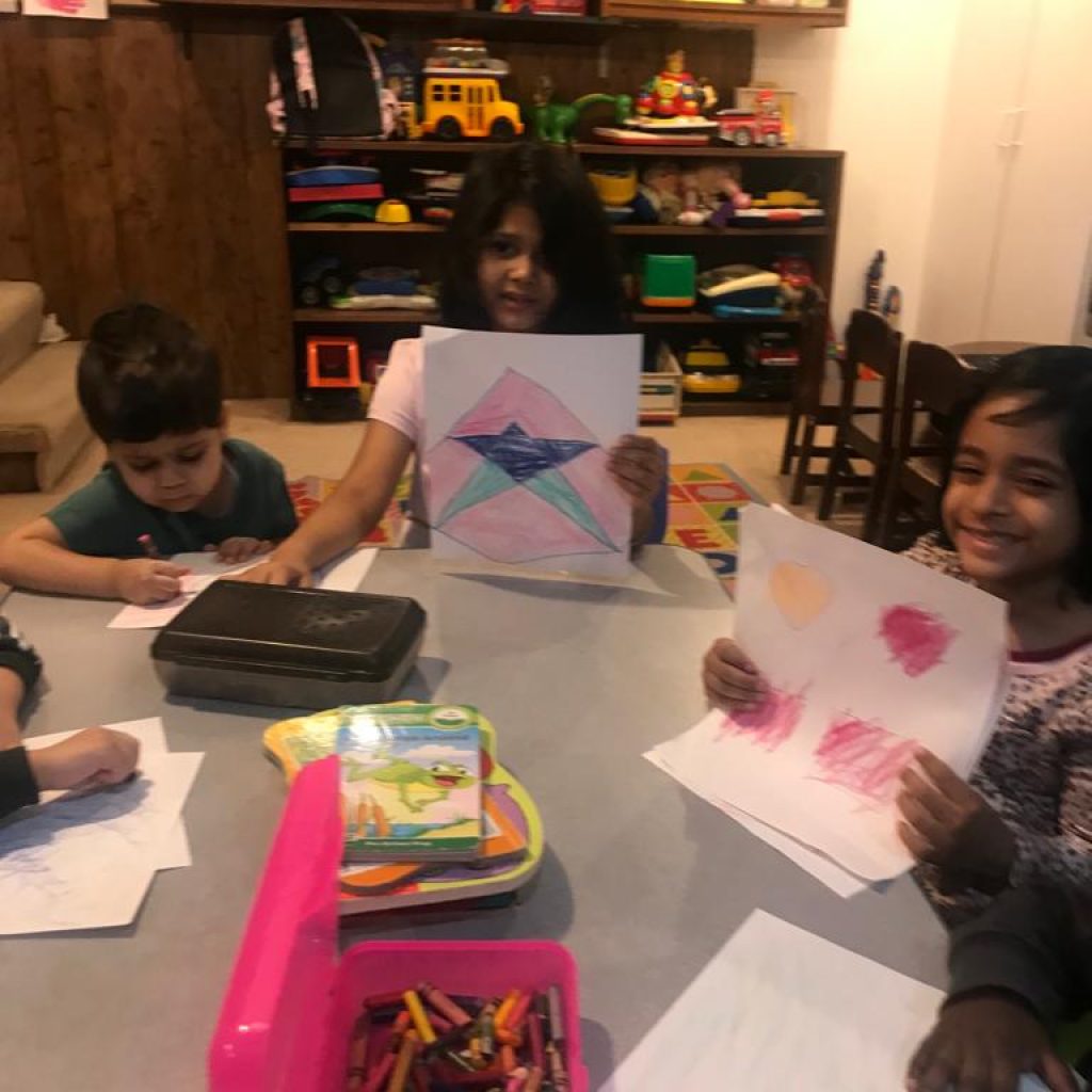 drawing-time-at-daycare-in-chicago-heavenly-paradise--1024x1024.jpg